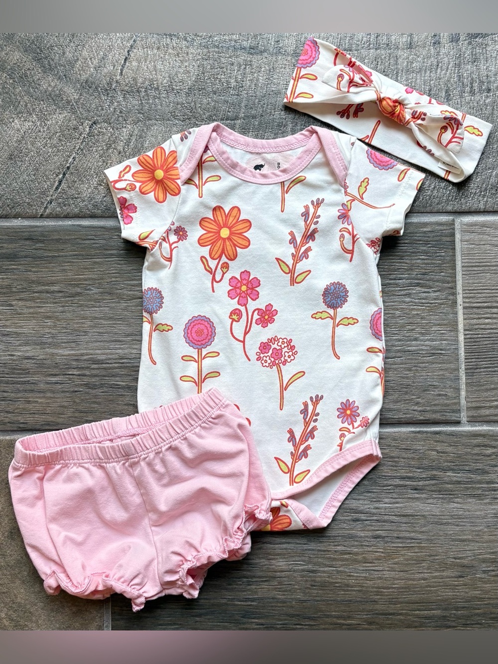 monica+andy Organic Cotton Bodysuit, Bloomers, & Headband
